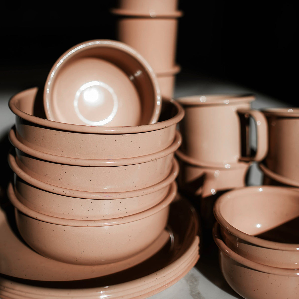 Rolled Enamelware Bowl Set